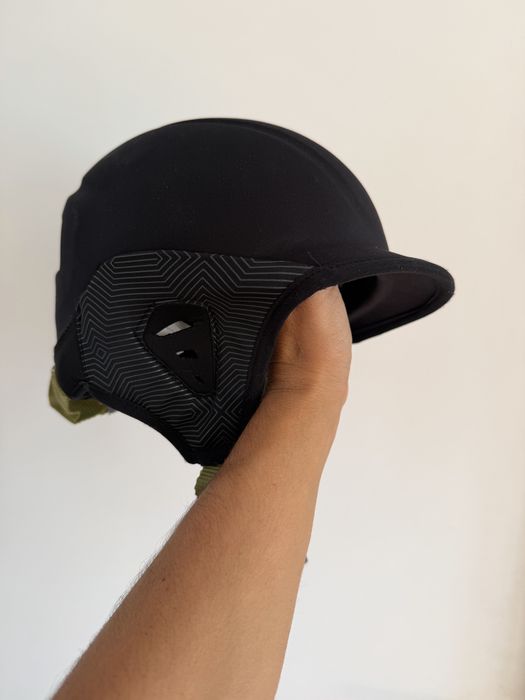 Capacete surf Decatlhon