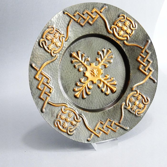 lata 60/70 metalowy naścienny talerz w stylu etno cepelia