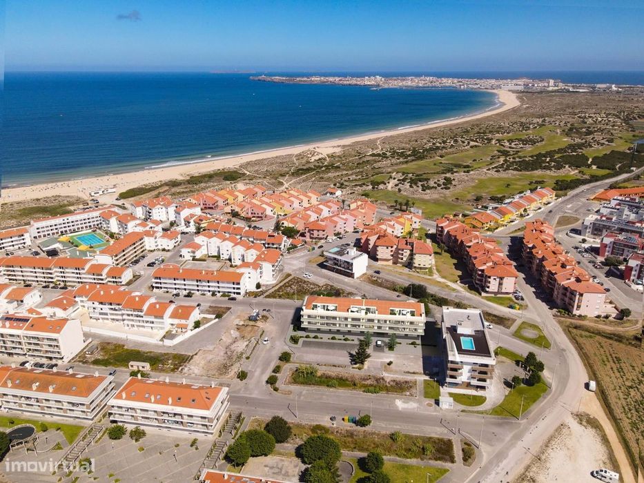 Apartamento na praia na zona oeste — Atouguia da Baleia, Leiria