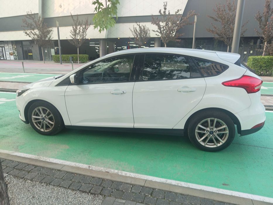 Ford Focus 2015 VIN WF05XXGCC5FJ89534 фото оголошення 9 з 14