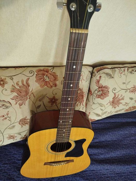 Акустична гітара Ibanez