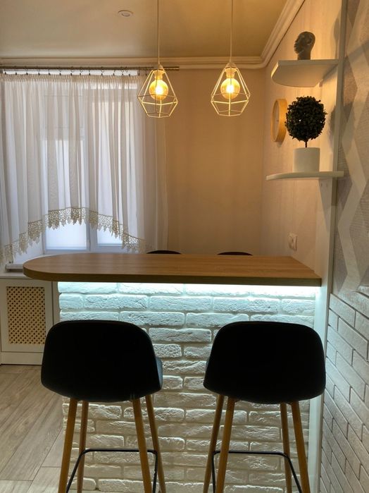 Здам 1к квартиру ЦЕНТР (500м до Старого міста ) сдам квартиру посуточн