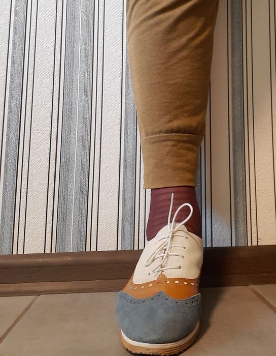 Лофери туфлі кросівки