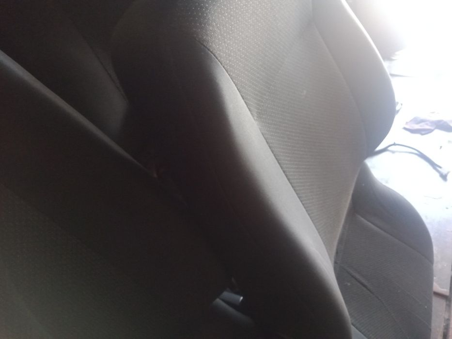 Передние сиденья на НИВУ ШЕВРОЛЕТ,2123