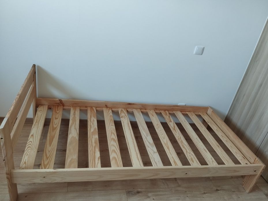 Cama individual/ solteiro