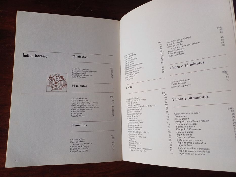 Livro de culinária "As sopas - Os triunfos da boa cozinha"