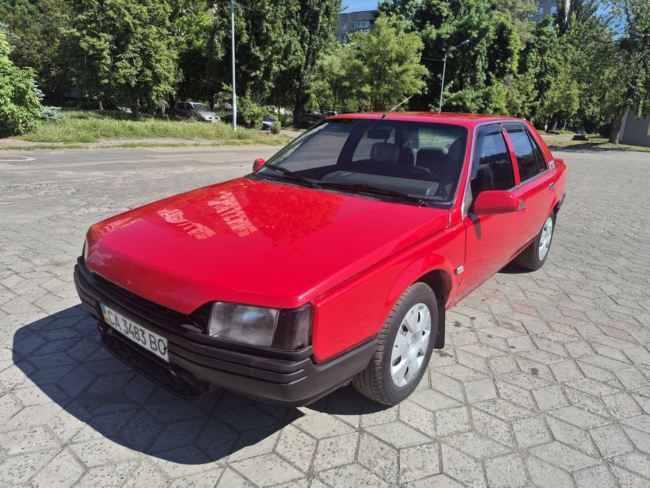 Продам Renault 25