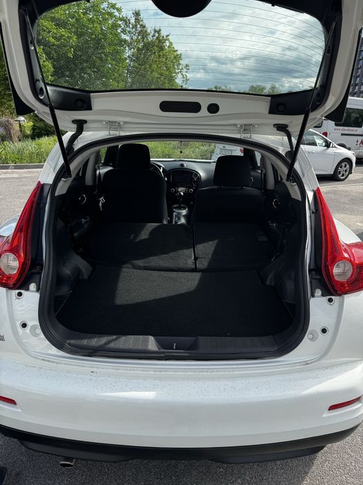 Nissan Juke (офіційний), куплений в автосалоні, один власник.