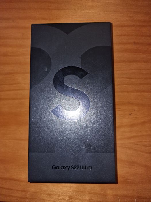 Samsung Galaxy S22 Ultra 12GB Raw 256GB *Novo "preto" com fatura
