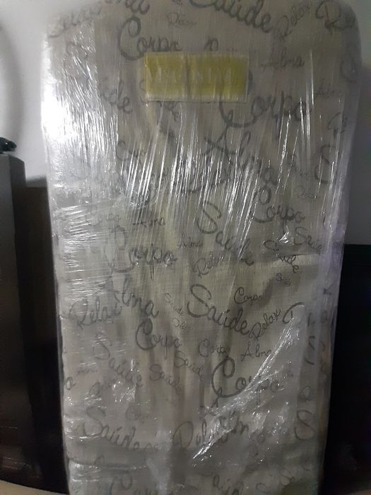Colchao cama solteiro