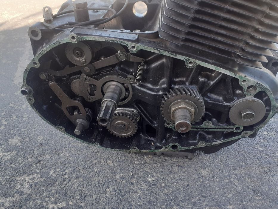 Suzuki GS 500 Silnik okazja