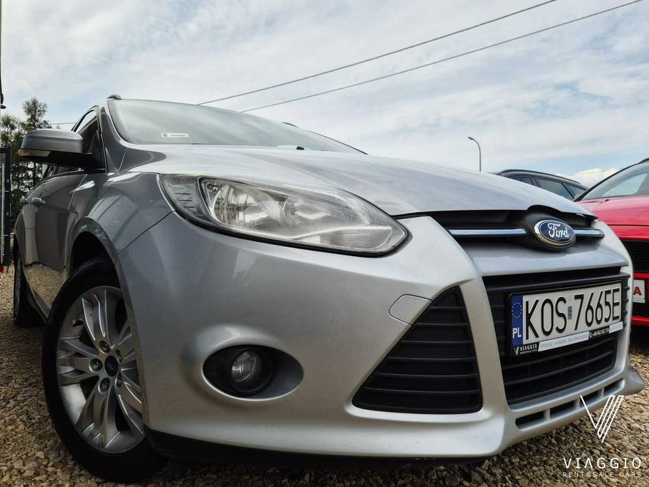 Wynajem auta Wypożyczalnia samochodów Ford Focus 1.6 TDCi 95 KM NAVI CZUJNIKI KLIMA