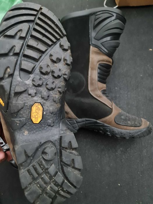 Botas touring/tt marca falco