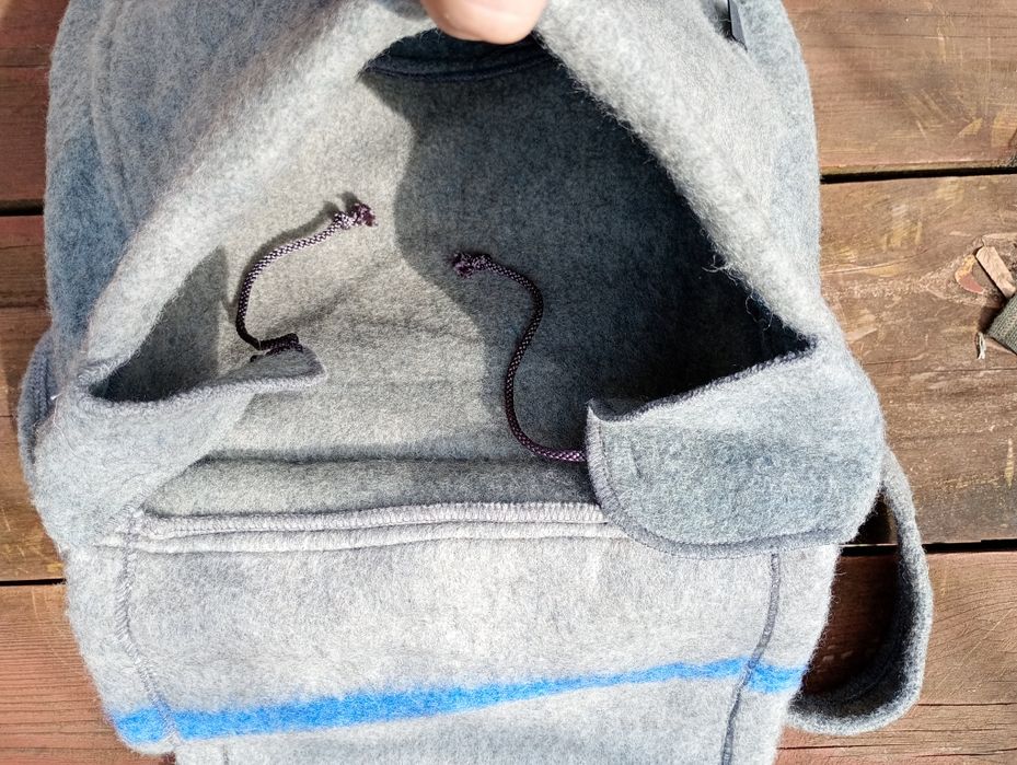 Plecak wełniany wykonany z koca - mały handmade