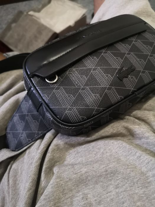 Mala da lacoste nova