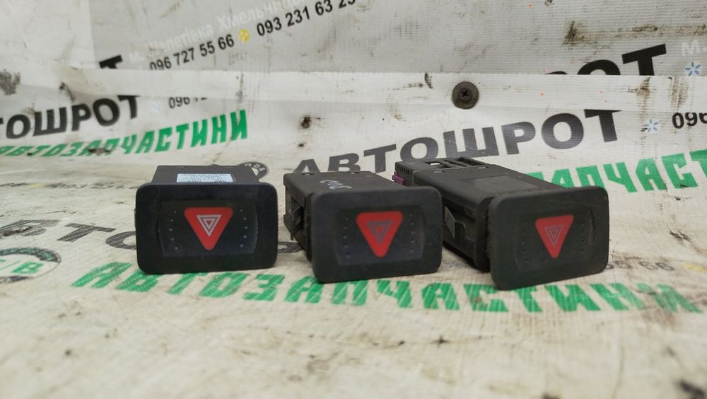 Кнопка аварійки тур Skoda Volkswagen Seat Audi Розборка запчастини