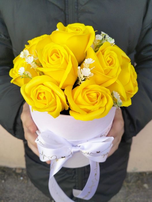 Подарункові бокси Букети з мильних квітів