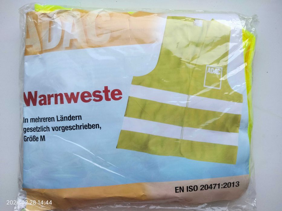 Светоотражающая жилетка (Warnweste) бренда ADAC Размер: M