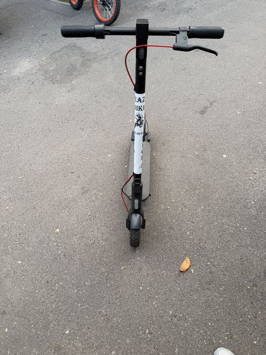 Електросамокат Xiaomi Electric Scooter 4 Pro Gen2