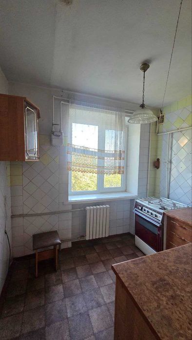 Продам 2 комнатную в кирпичном доме в центре, alm