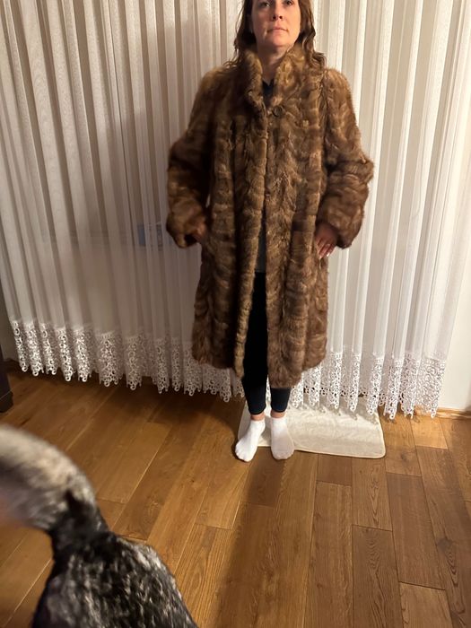 Futro z norek naturalne