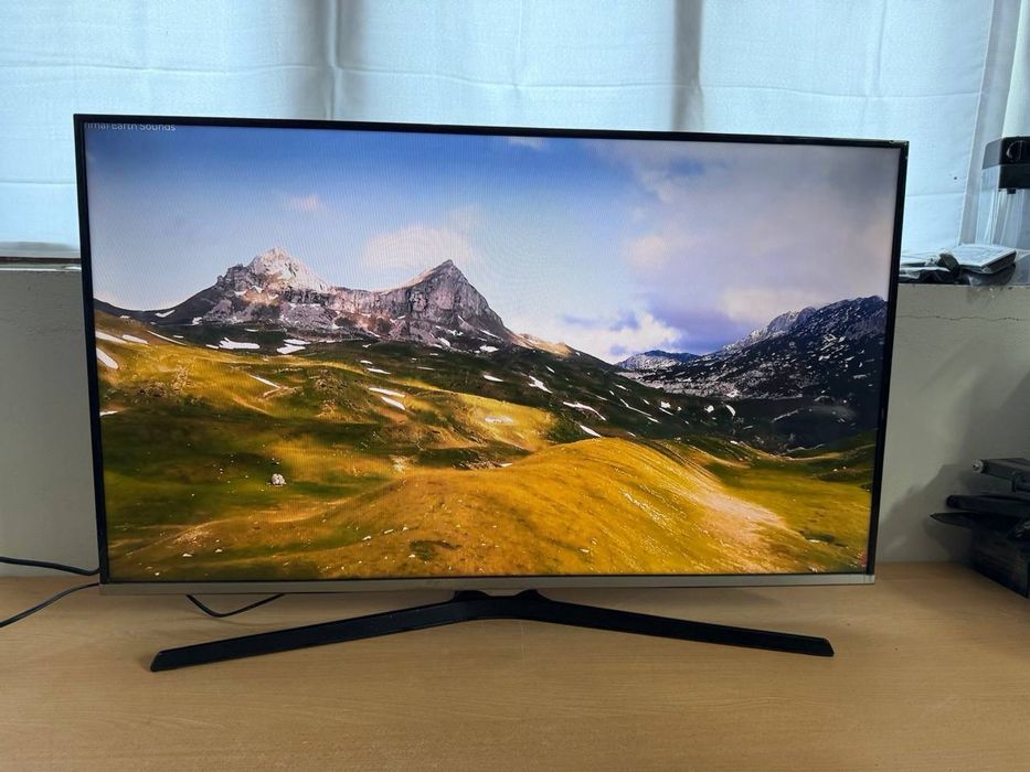 Телевізор Samsung – 40”, Full HD, без Smart TV