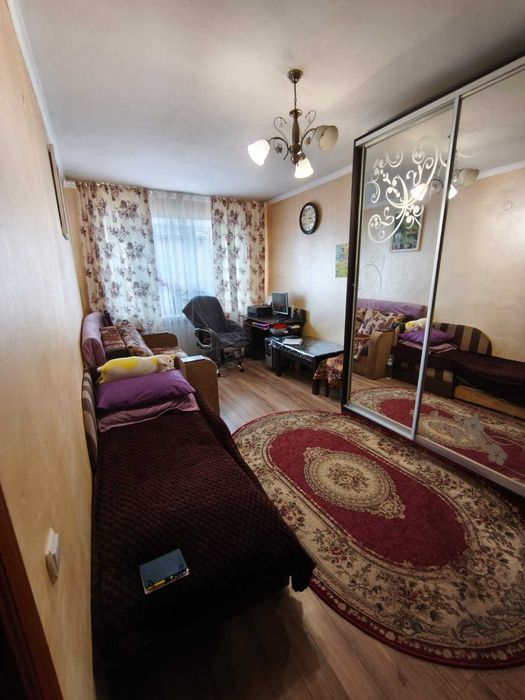 Продаж 2-к. квартири з ремонтом 35.5/29.5/6м² м.Винники 46999$