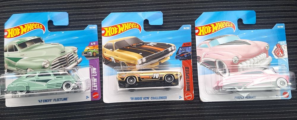 VARIEDADE de HotWheels
