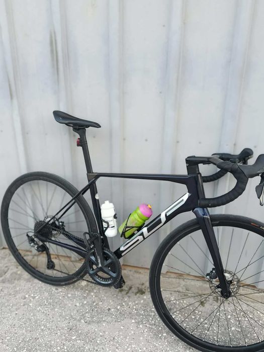 Bicicleta estrada Superior X-ROAD GF com rodas carbono