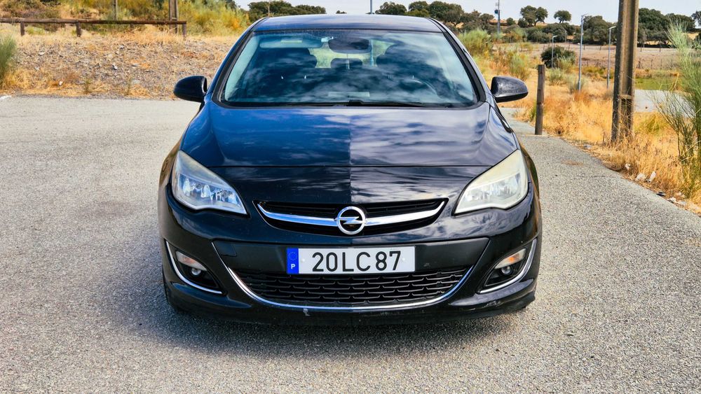 Opel Astra J 1.7 CDTI Cosmo 125cv 2010 — fotografia 2