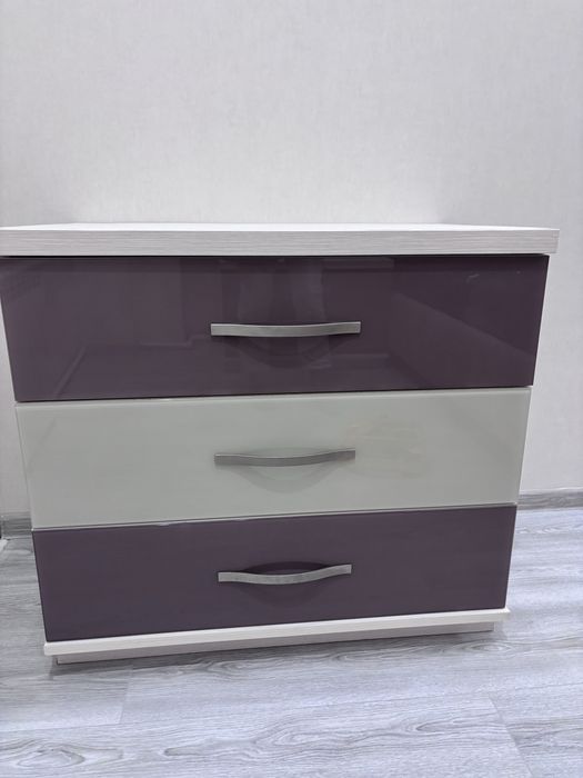 Комод,в дуже гарному стані