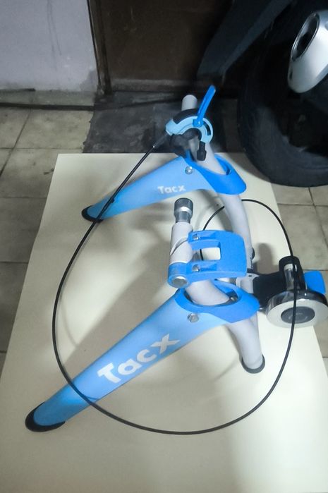 Rolo treino TACX Satori