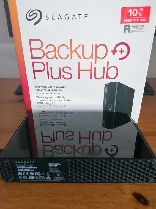 Seagate Backup Plus Hub 10TB - komplet