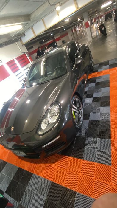 Polimento + lavagem de estofos