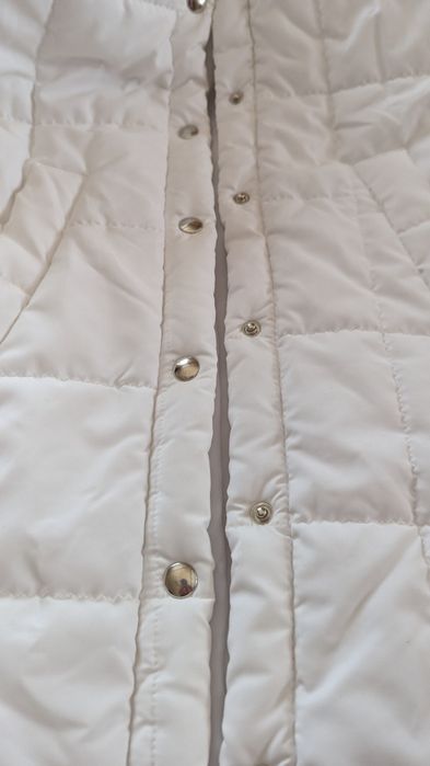 Стьобане демісезонне пальто на кнопках