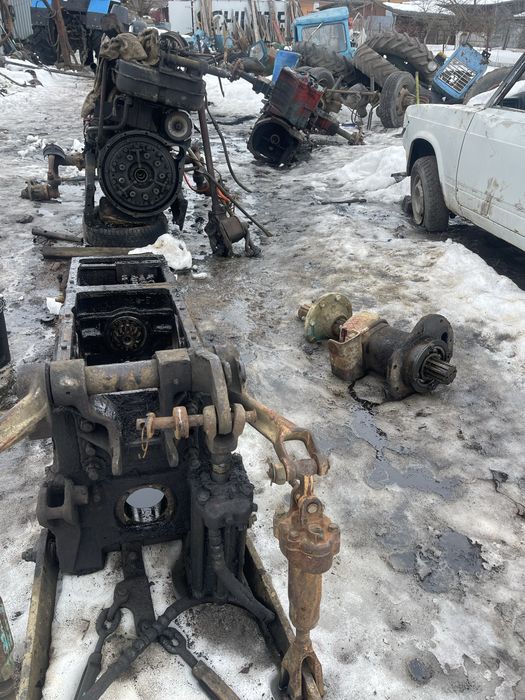 Продам мотор ЮМЗ міст радіатор промежутка навіска головка