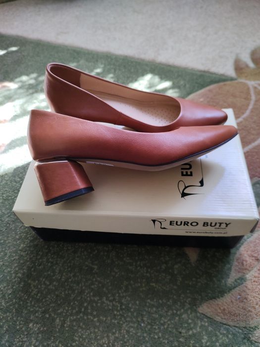 Buty skórzane  Aga