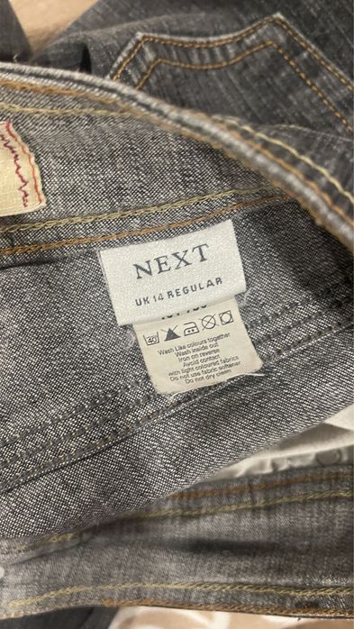 Жіночі джинси кльош