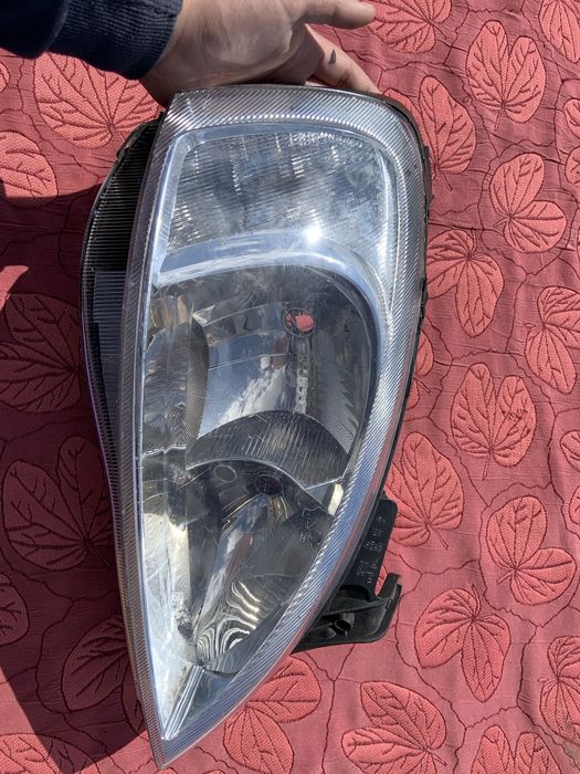 Фара передня Opel Combo 2003-2006 права