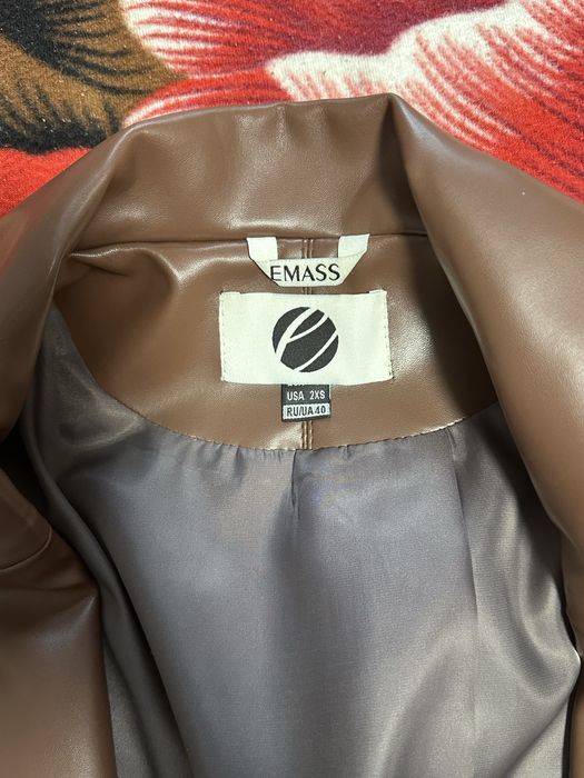 Шкіряний тренч/плащ