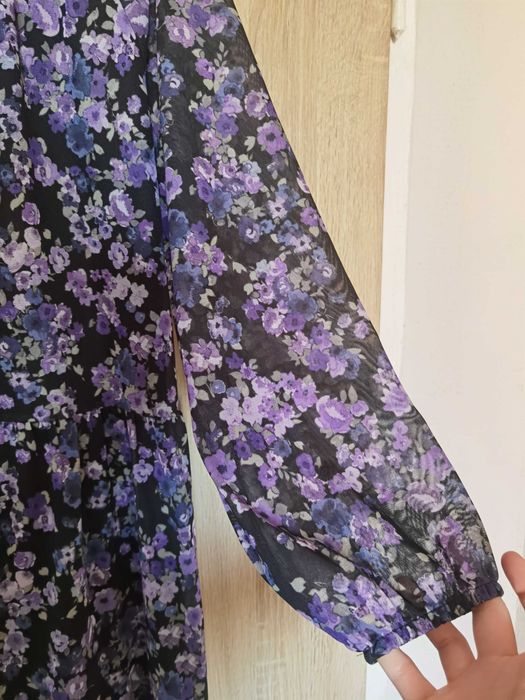 Sukienka Fioletowa Kwiaty Reserved L