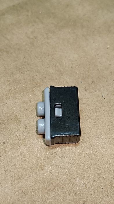 wtyczka Shimano do dynama w piaście