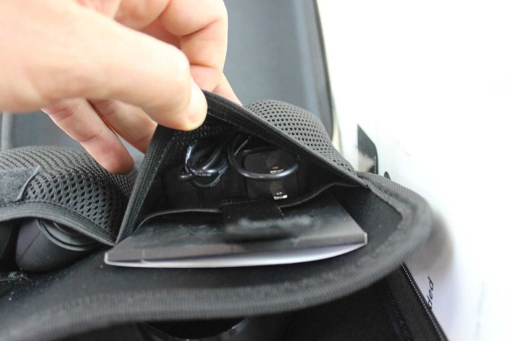 Перкусійний масажер Theragun Elite