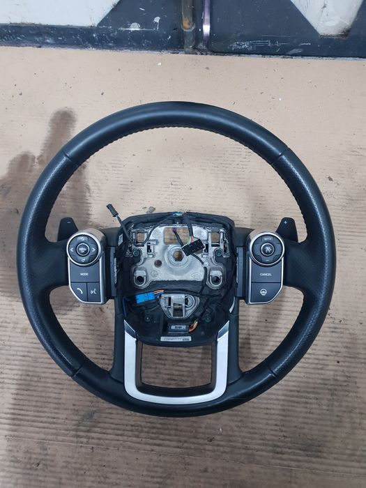 Kierownica Range Rover Sport L494 Skóra Multifunkcja grzana Łopatki