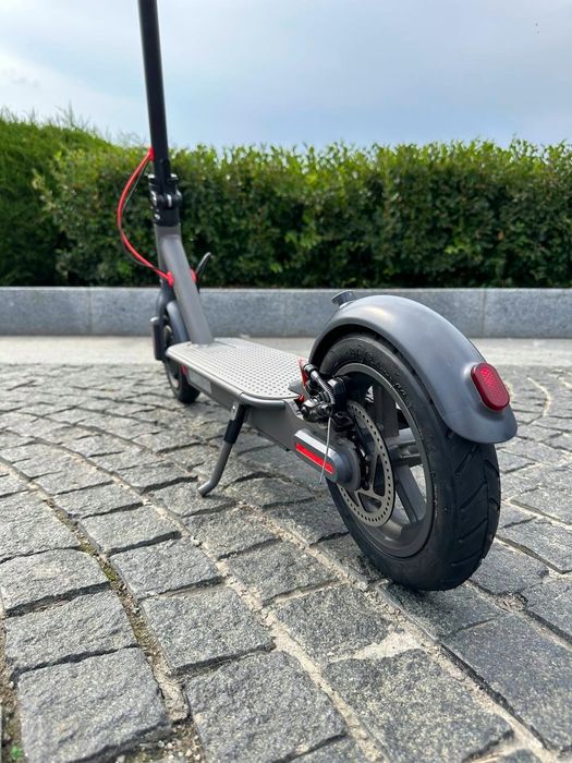 Электросамокат KUGOO M365 PRO (2025) 11Ач  NEW Чёрный