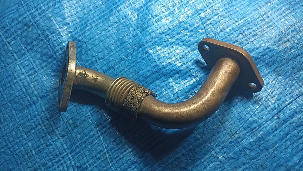 Трубка EGR VW SKODA AUDI 1.9 TDI 96 KW 130 к.с.