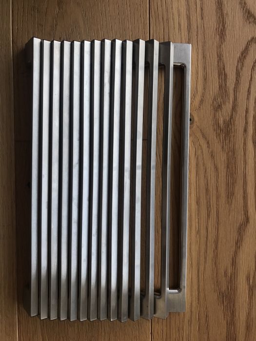 Uchwyt meblowy srebrny 265mm