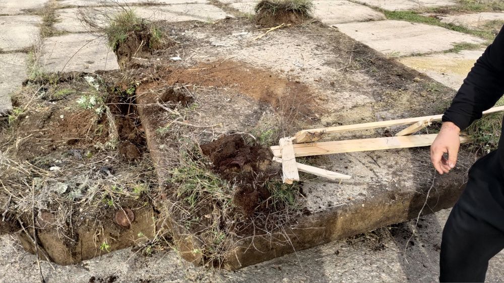 Плити дорожні залізобетонні б/в