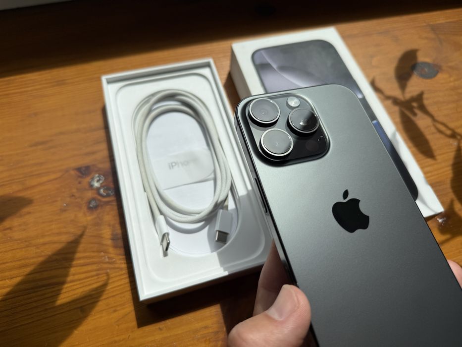  Apple iPhone 16 Pro 128GB Black Titanium / Bateria 96%