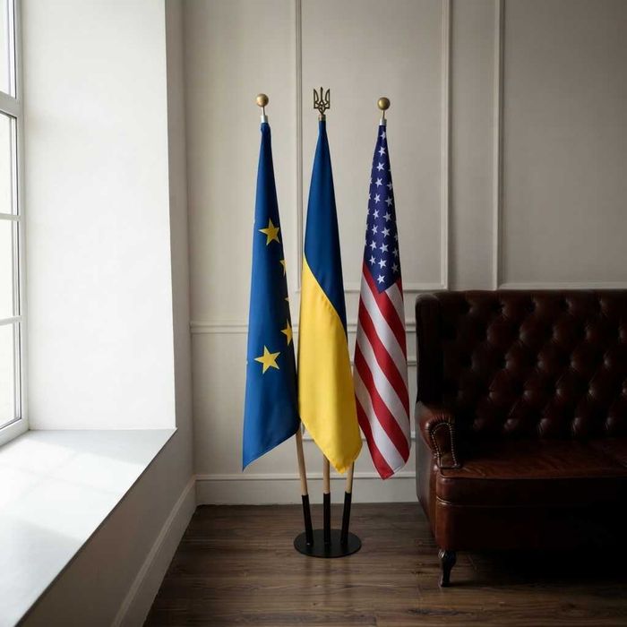 Прапори України, ЄС та США - комплект 3 шт. 135×90 см, габардин, з держателями 2 м (09-003)